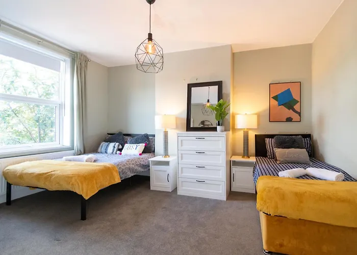 Host & - Argie House * Leeds (West Yorkshire)